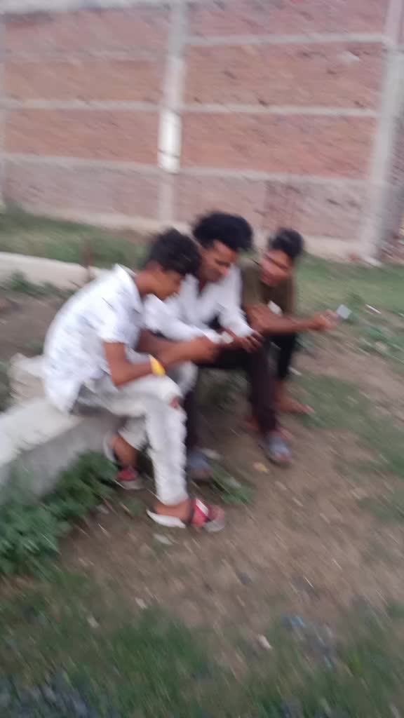 @suraaaj__