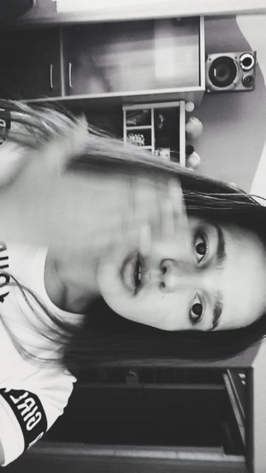@s m o g