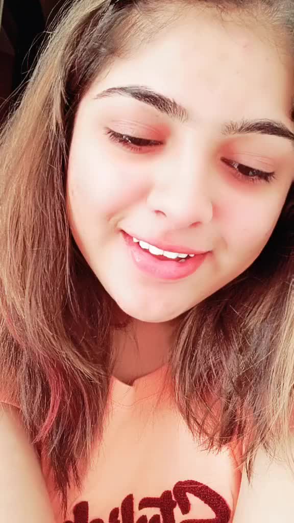 @RITIKA ♥️