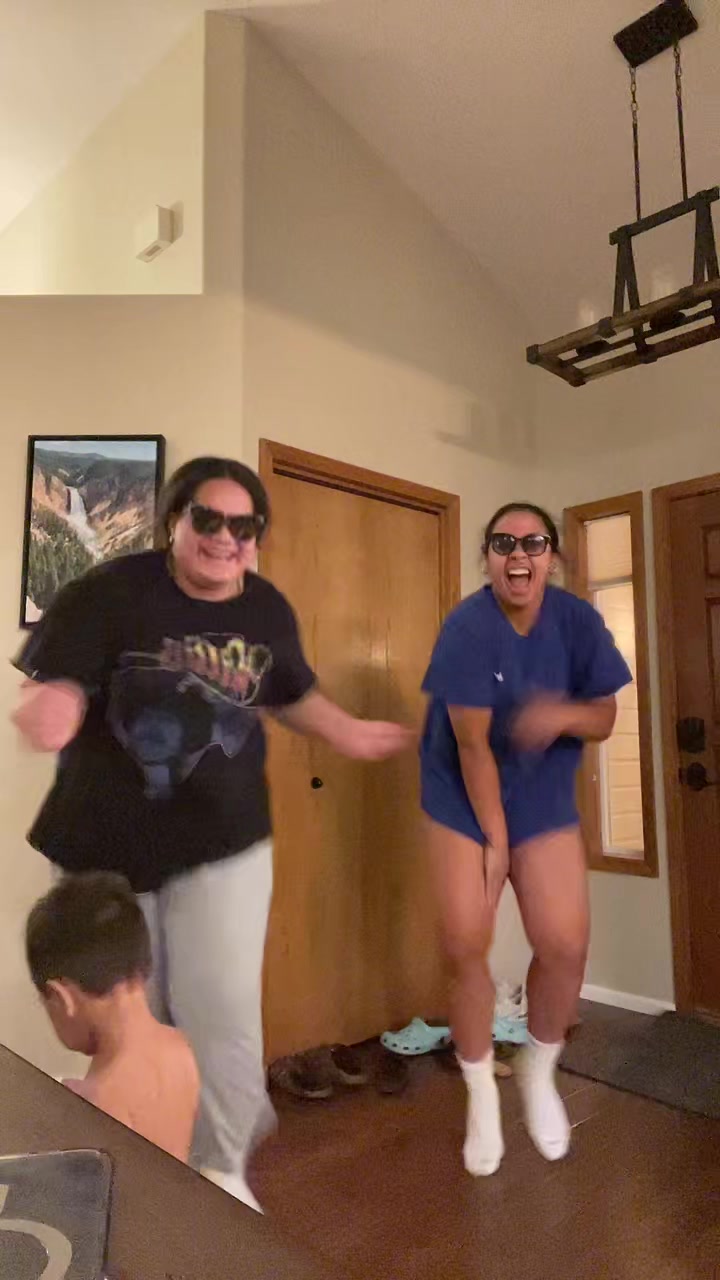 @jackieee