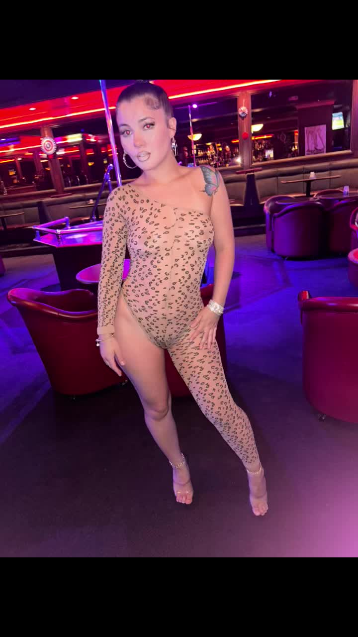 @_desireethesinger
