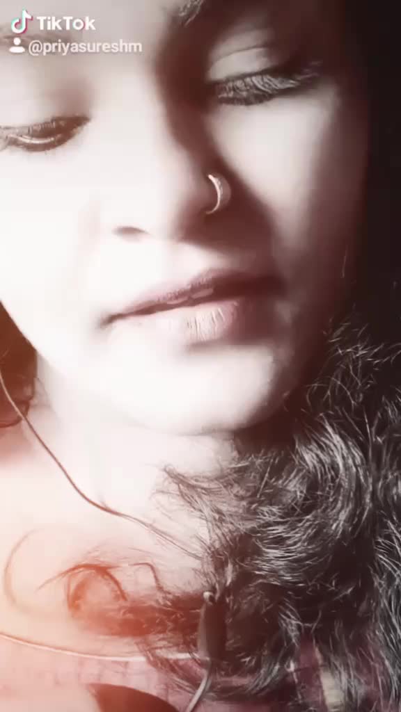 @ÜRS__PRIYA :)🥰