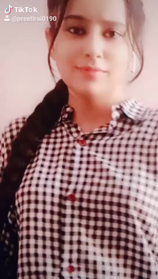 @👑preeti rai❤