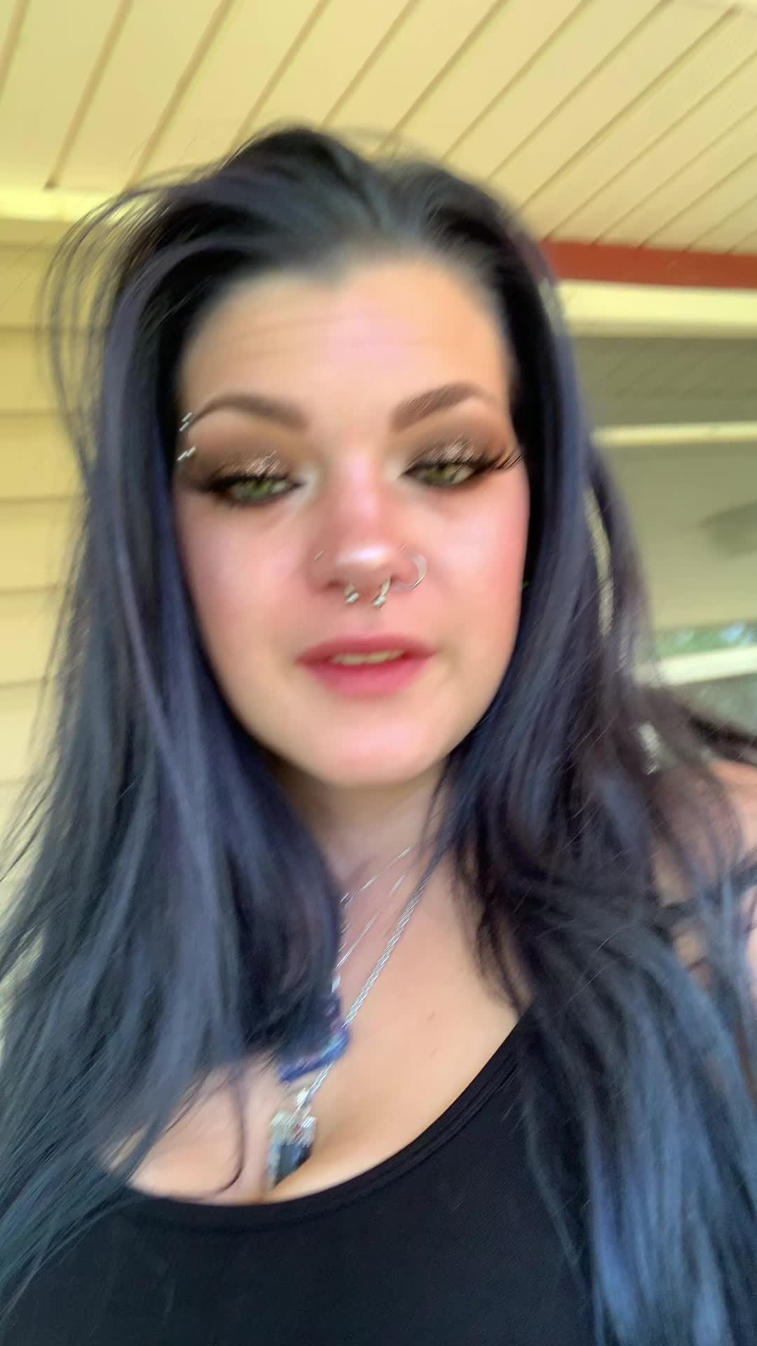 @Hailzybb
