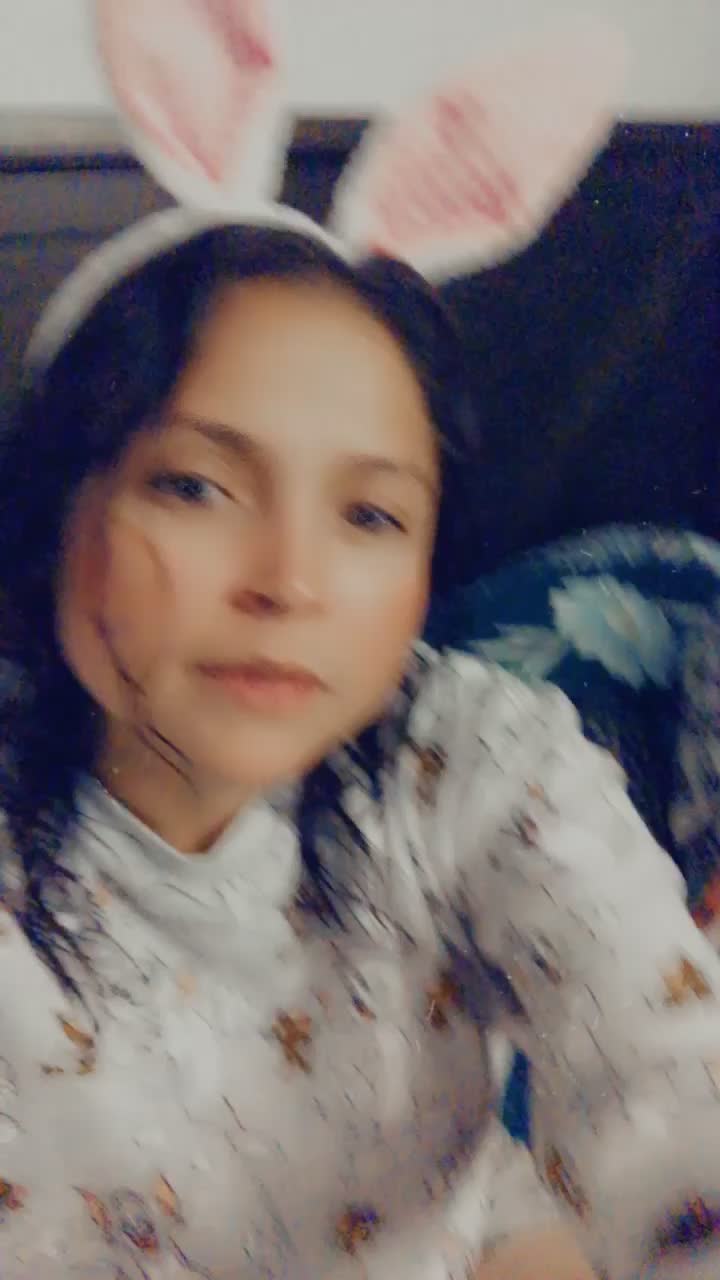 @Ana
