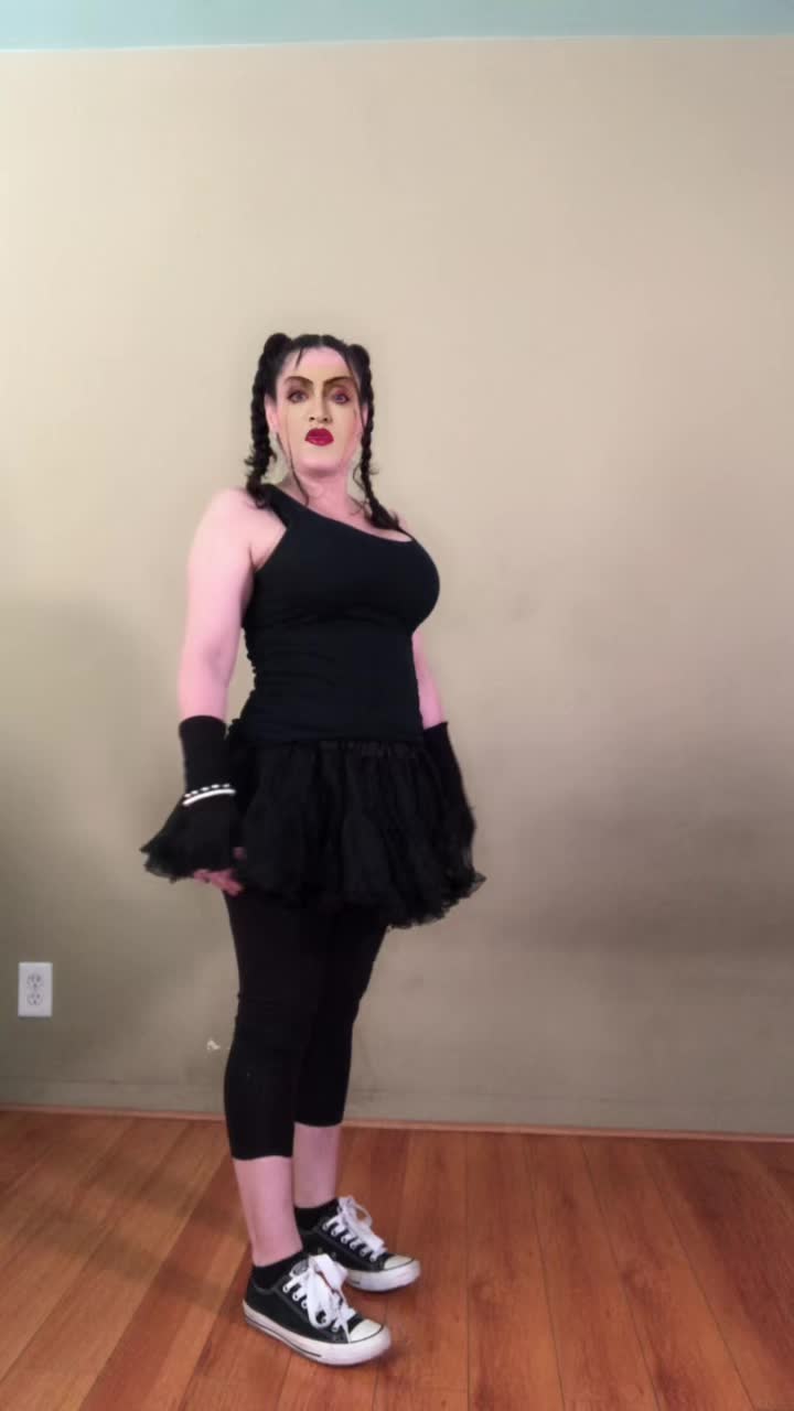 @Jezebel LaDoll