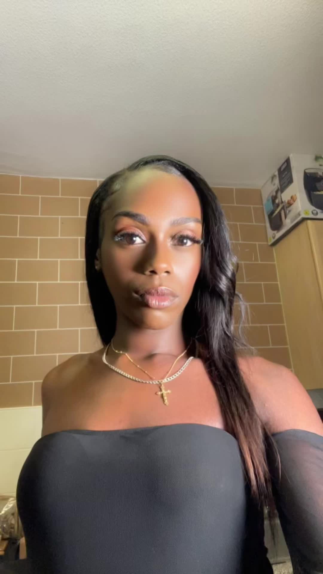 @eashlou1