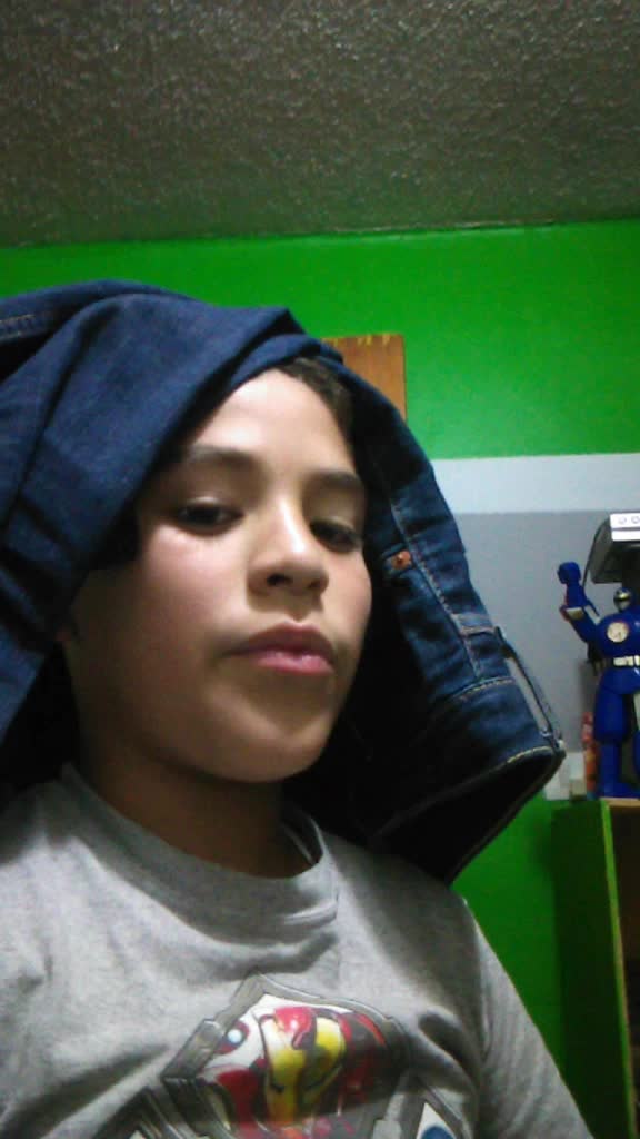 @hola soy adir