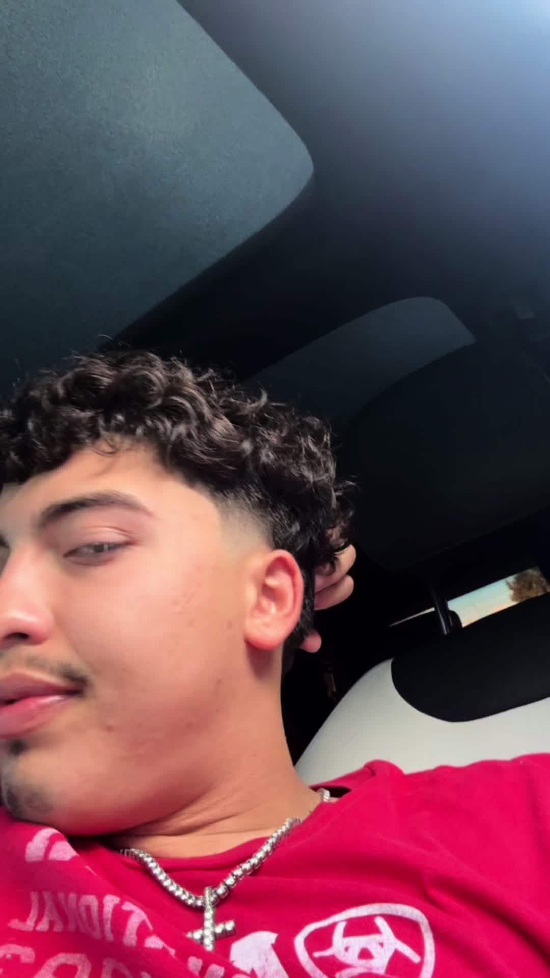 @Alejandro