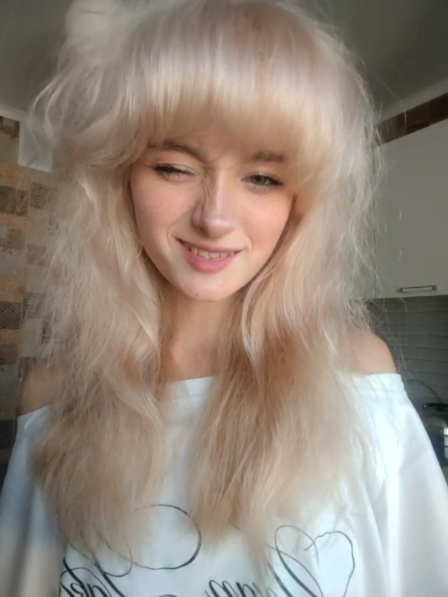 @𝓔𝓿𝓸𝓬𝓱𝓴𝓪🪽