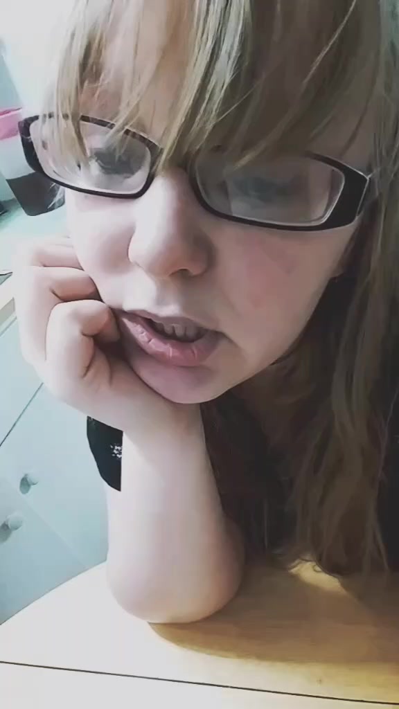@BlondeKitten