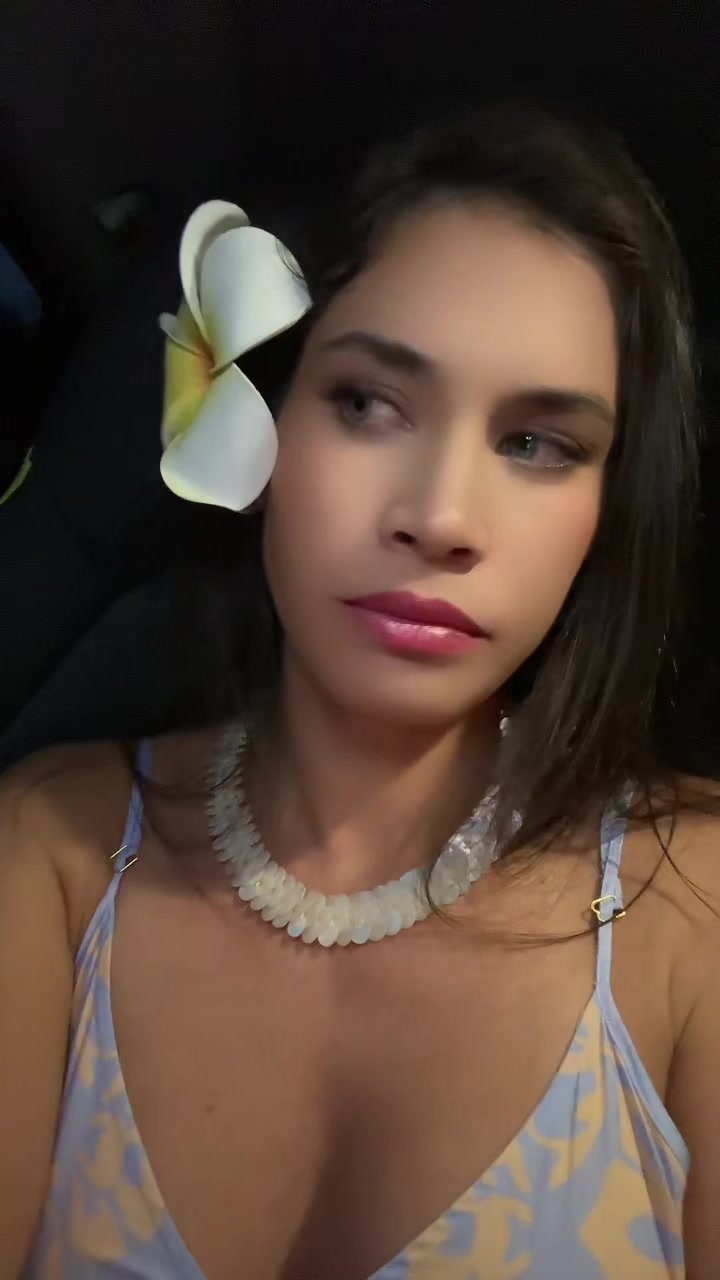 @onakuhereitiellis