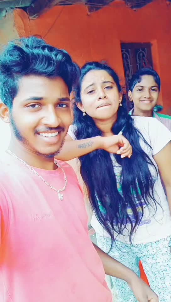 @Gowdru Henmaglu☑️😍