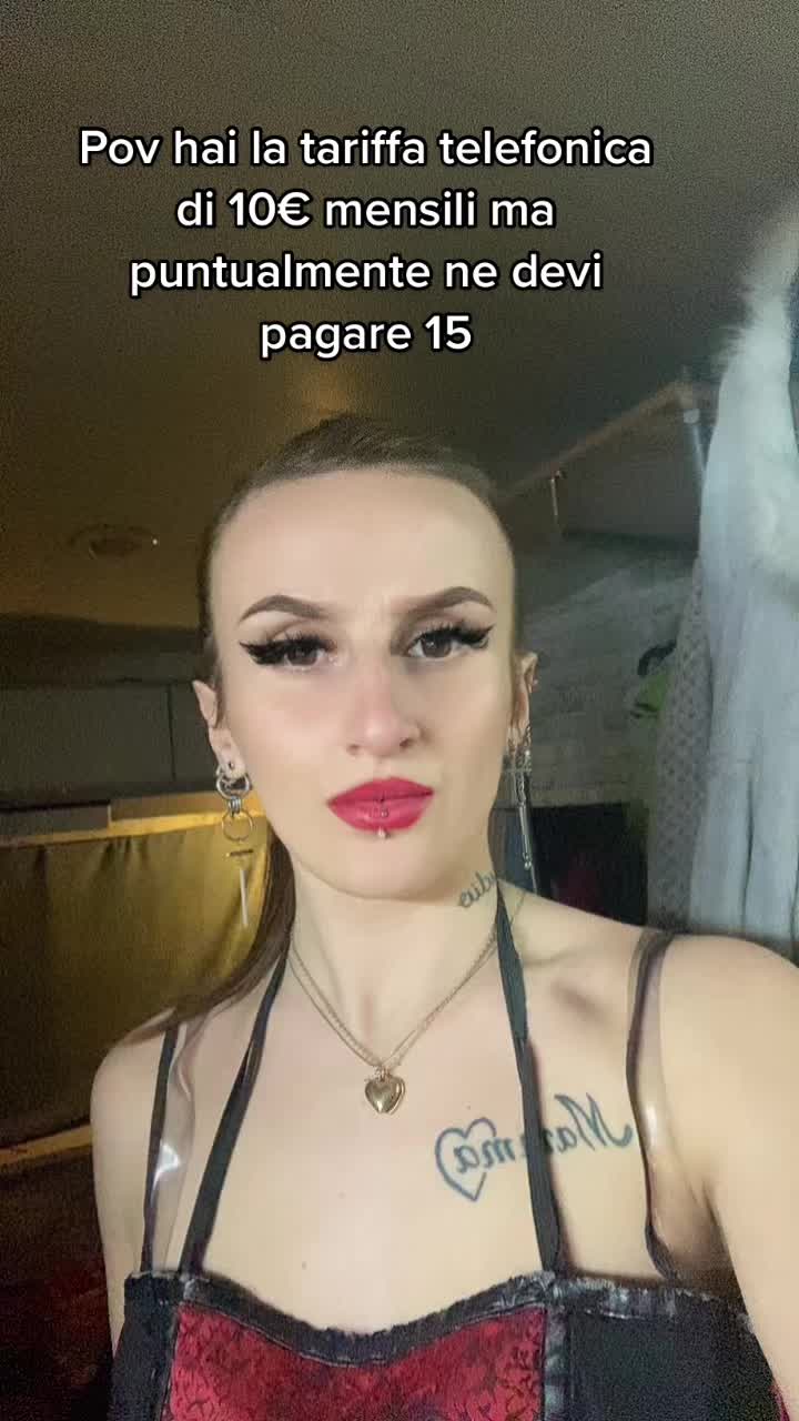 @MeganSaly