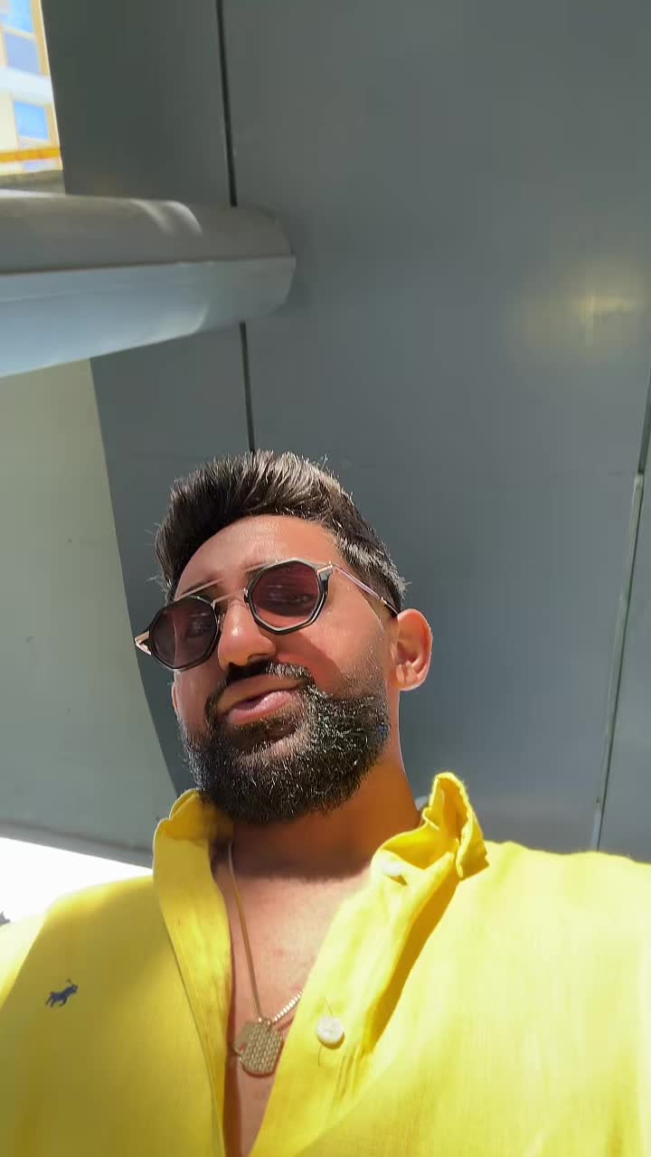 @•LAUR•👳🏽♂️