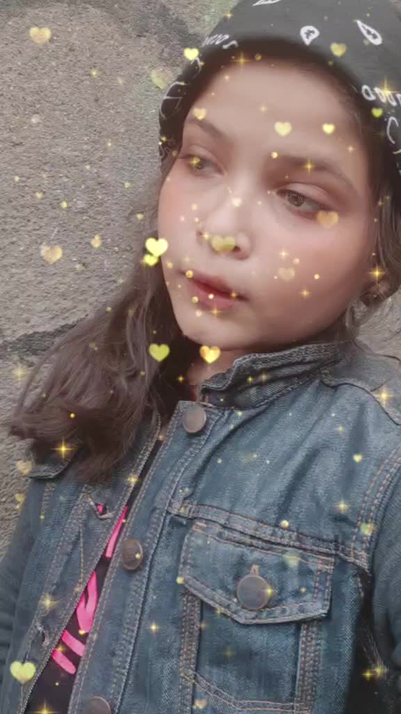 @MAHIRA SIKANDER 0017