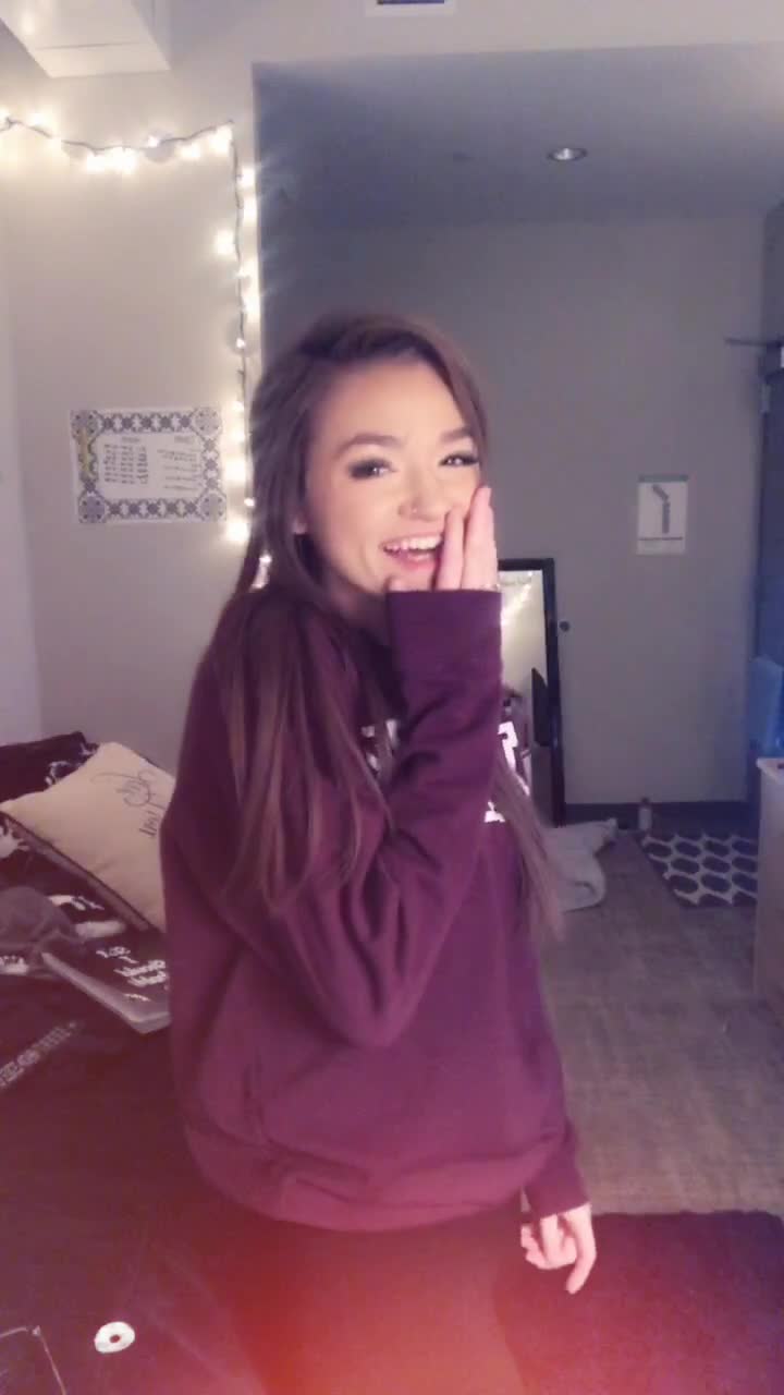 @HazelGemini