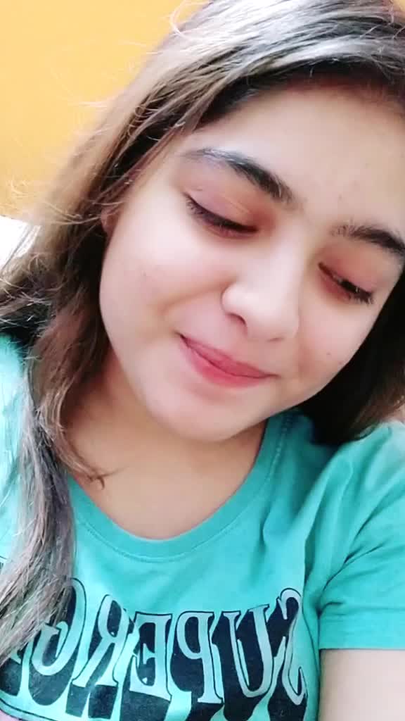 @RITIKA ♥️