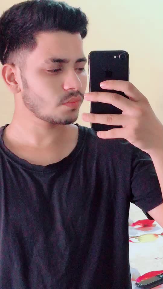 @mr__.himanshu.__