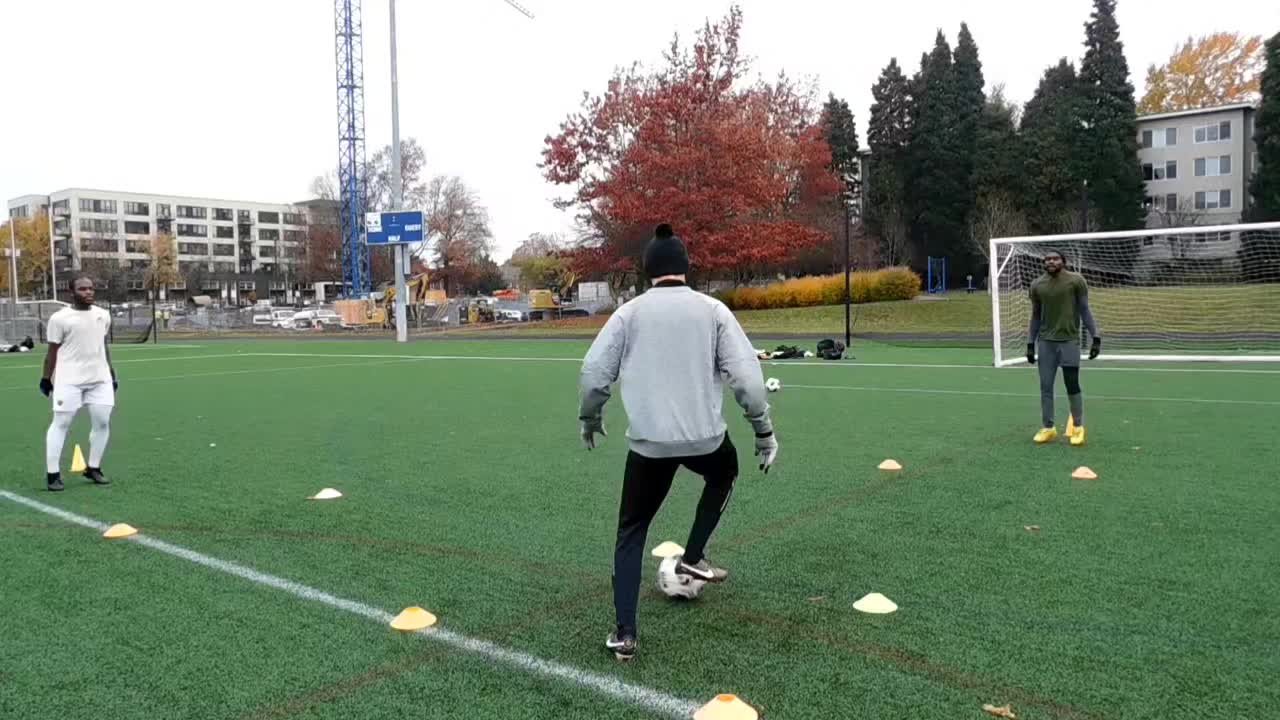 @Golden Touch Football Training