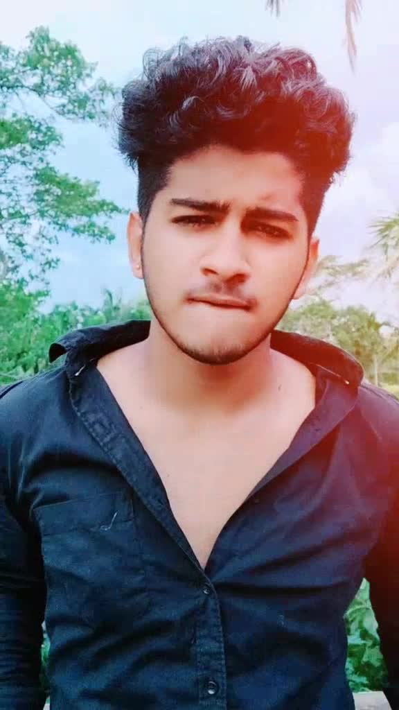 @🤴 its ur KING 🤴