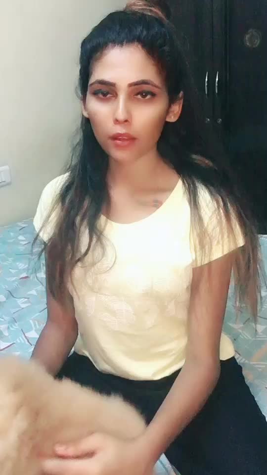 @👑Hansika -👑