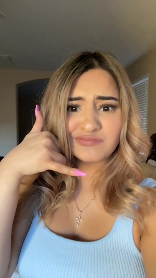 @Cinthiaaa.xo