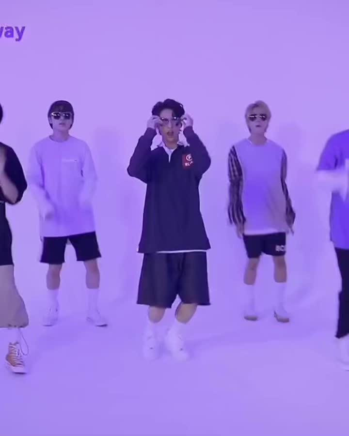@𝙇𝙪𝙫.𝘾𝙧𝙖𝙫𝙞𝙩𝙮 🐍