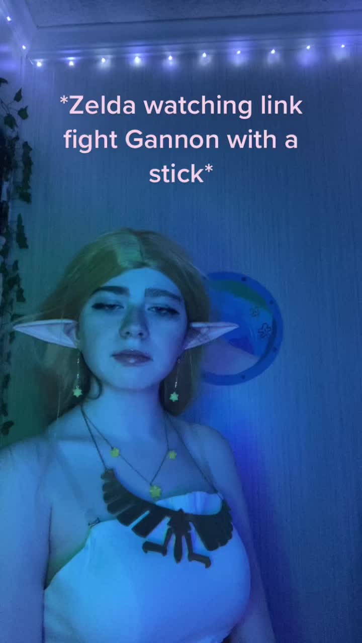 @BeccaVoid
