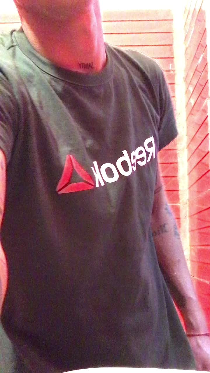 @𝖆𝖓𝖉𝖗3𝖘