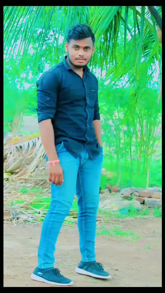 @😎The Comrade 💪