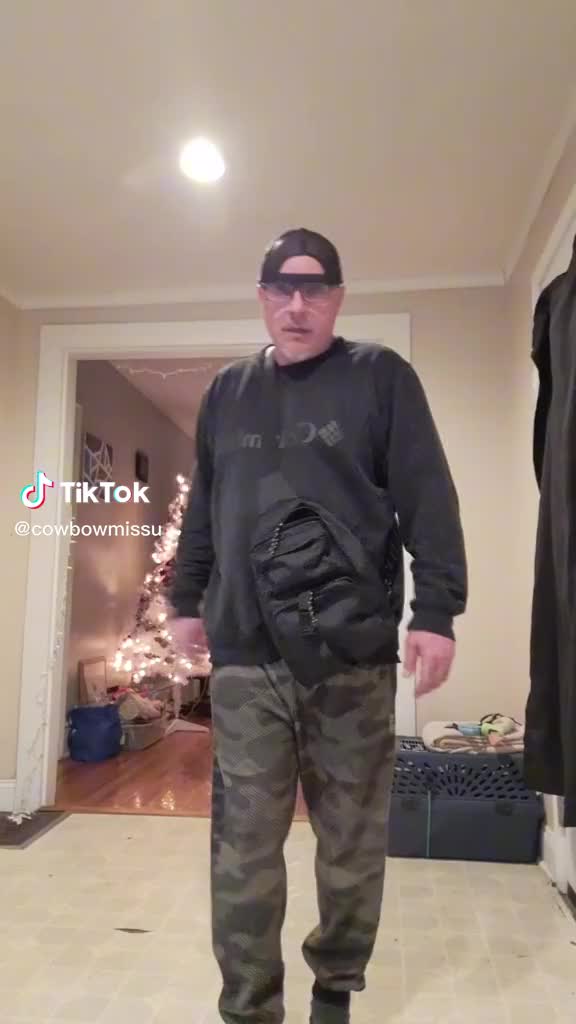 @chuckchill