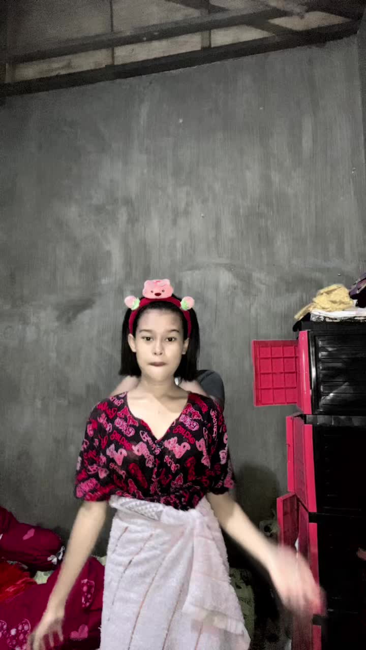 @Putri akun 4
