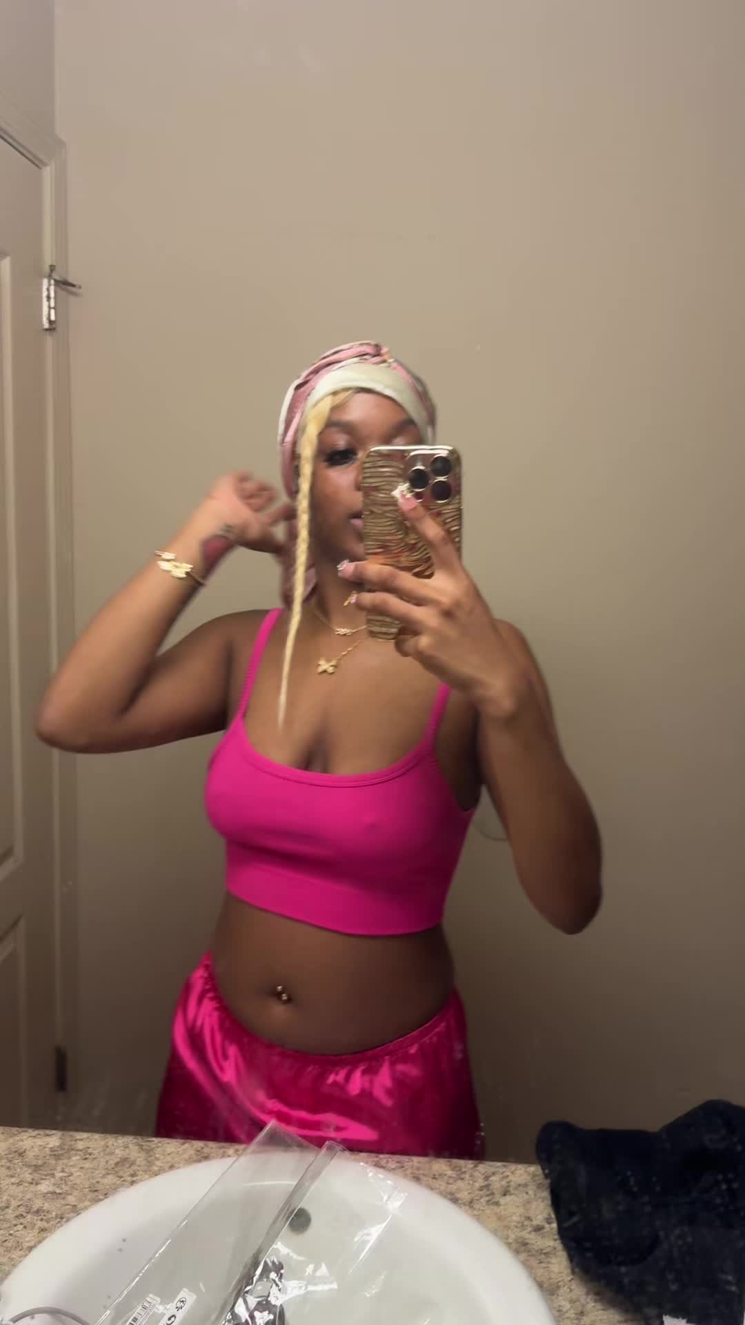 @• fayfay 💕