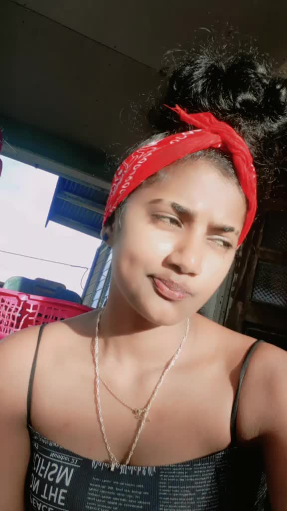 @Sanjana_sh4L🤞🏻