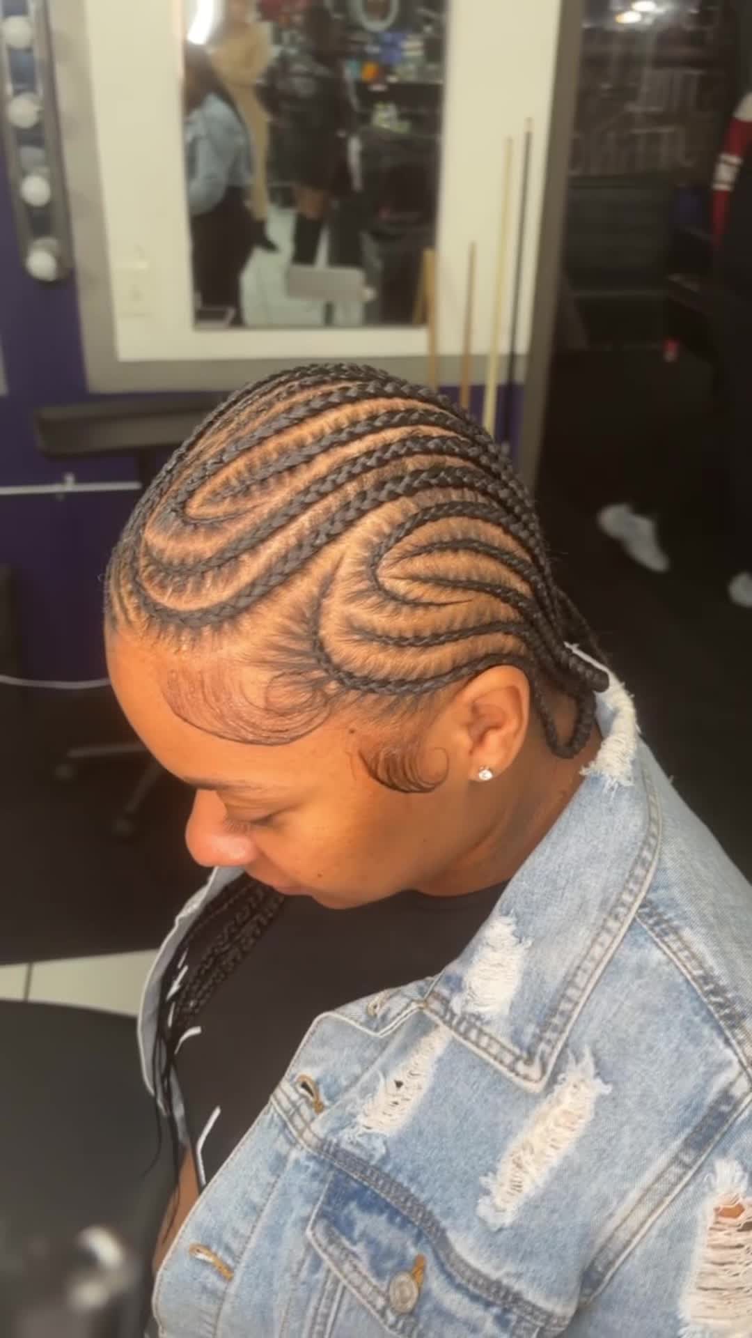 @HAIRbyEss