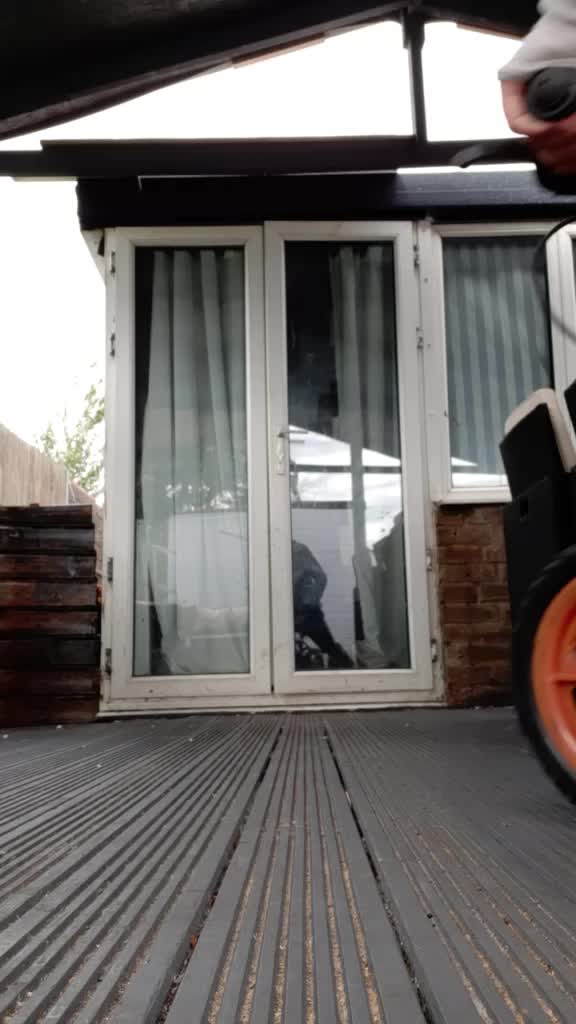 @Udellino