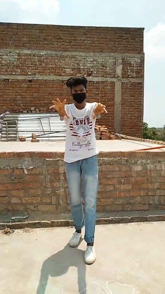@😎😎Harsh pavar😎😎