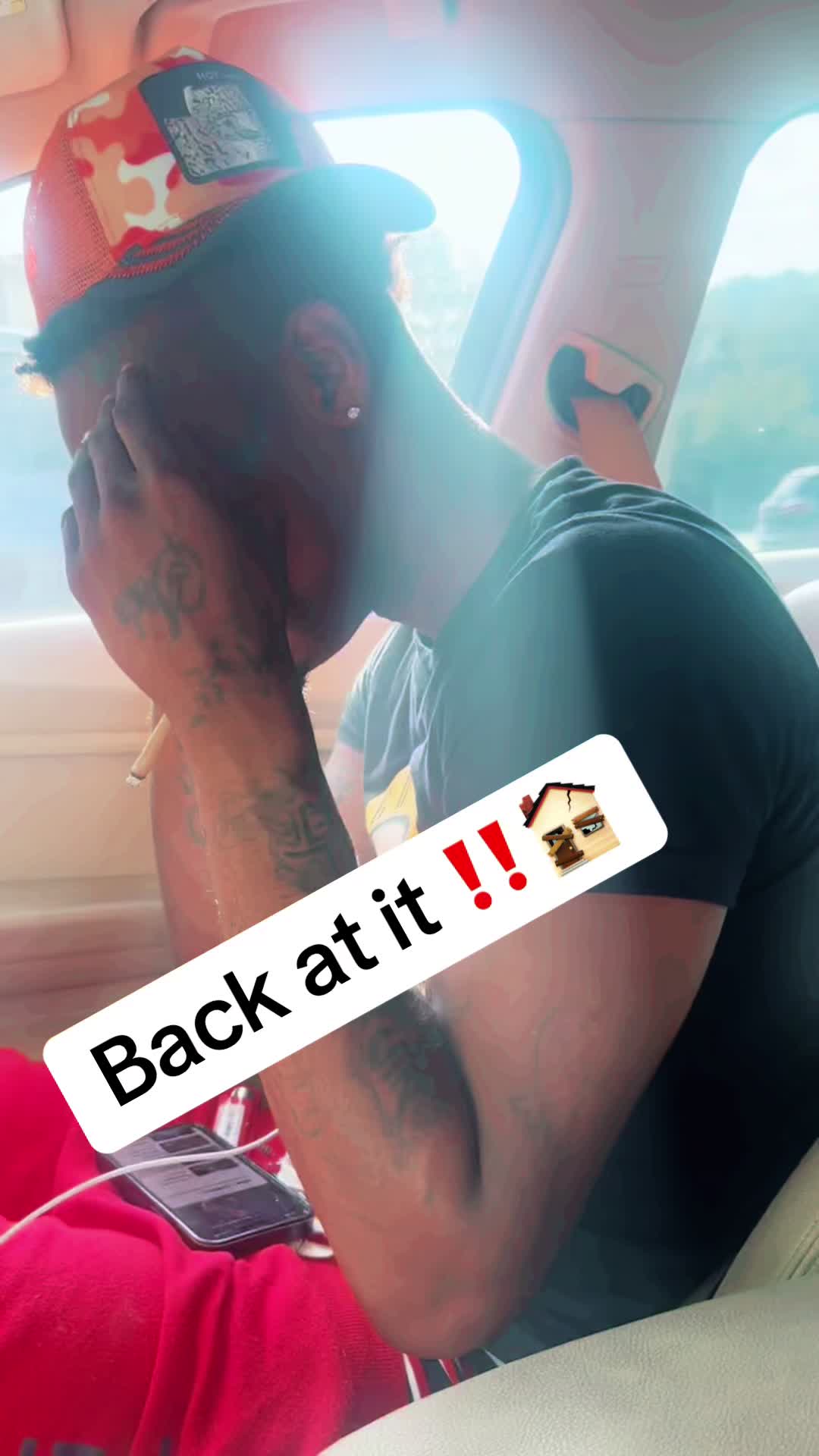 @Mollykutthroat🏚️