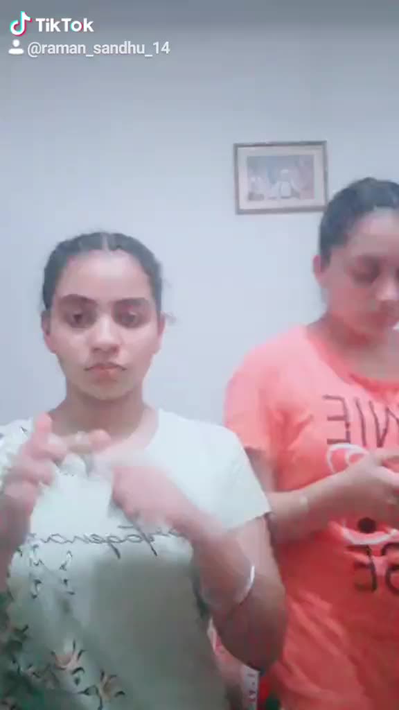 @ਧੀ ਸਰਦਾਰਾਂ ਦੀ👑