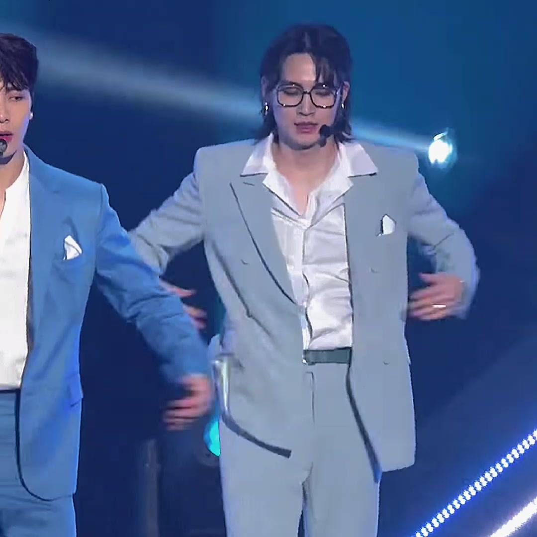@케이티 플로레스
