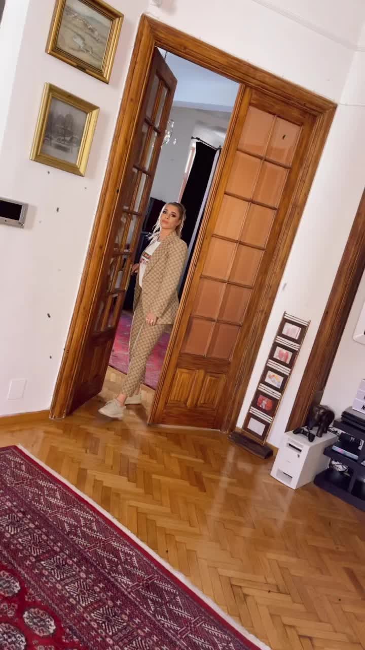@Anamaria Prodan