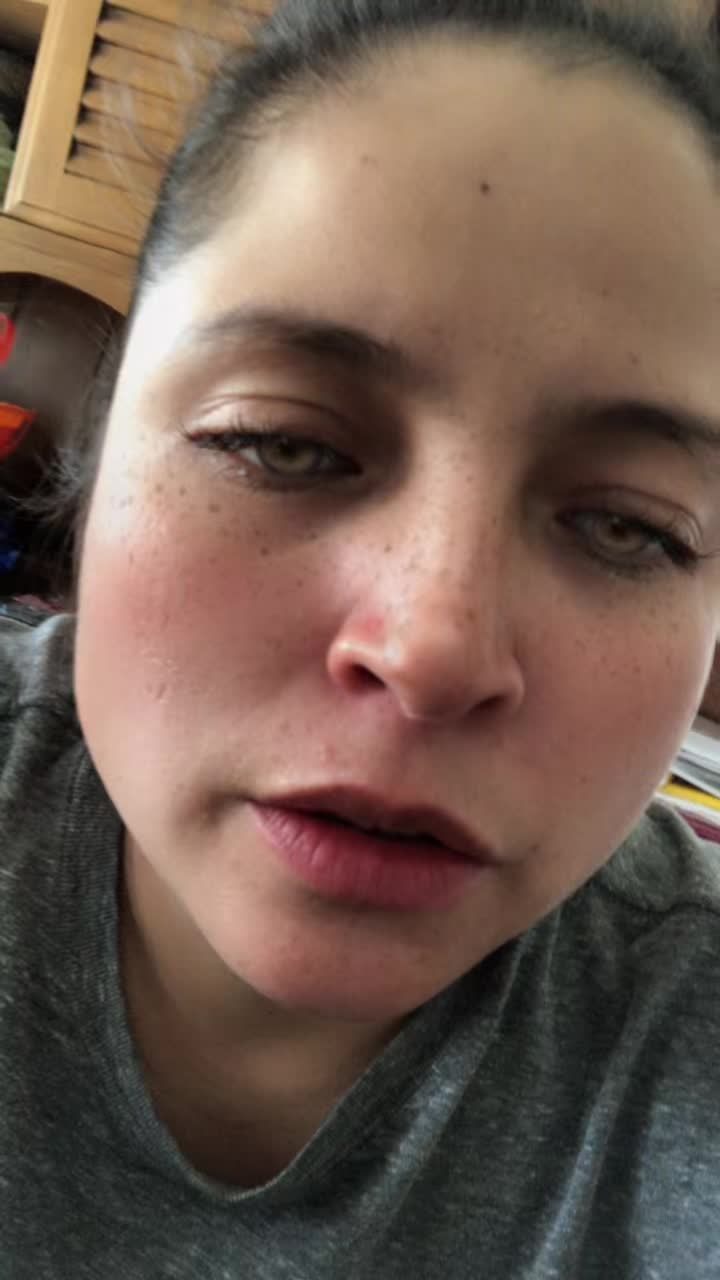 @Ana