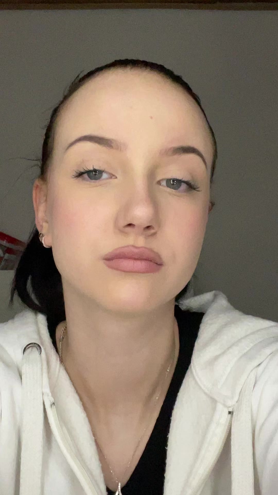 @Emily🌹