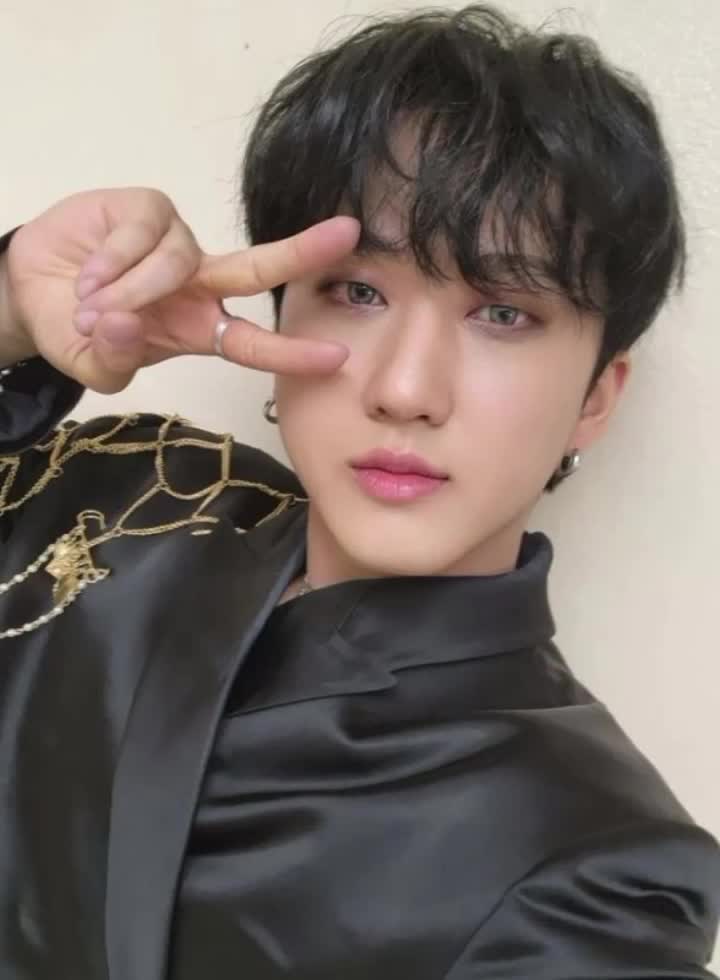 @🥰Stay loves straykids🥺