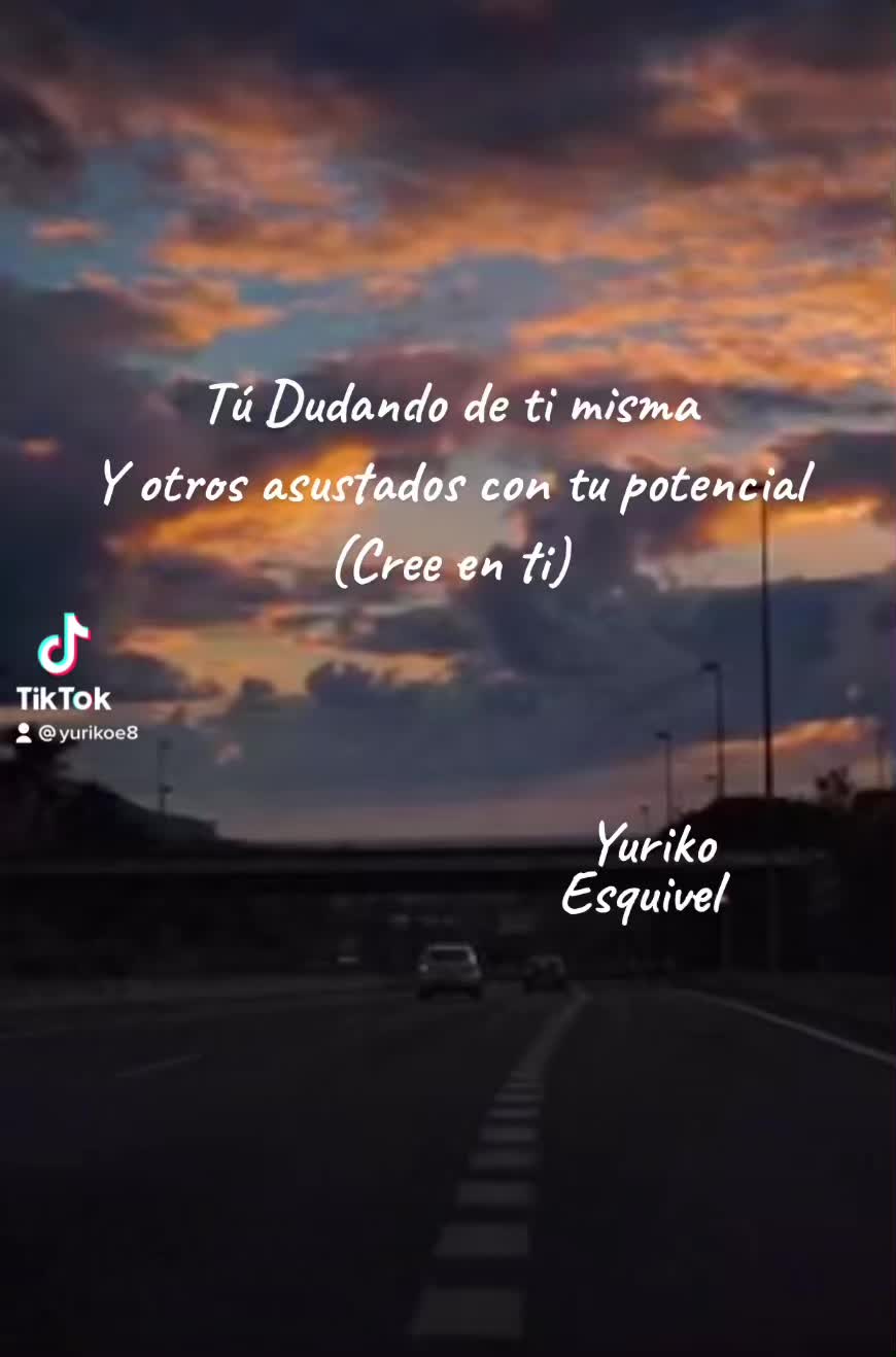 @YurikoEsquivel
