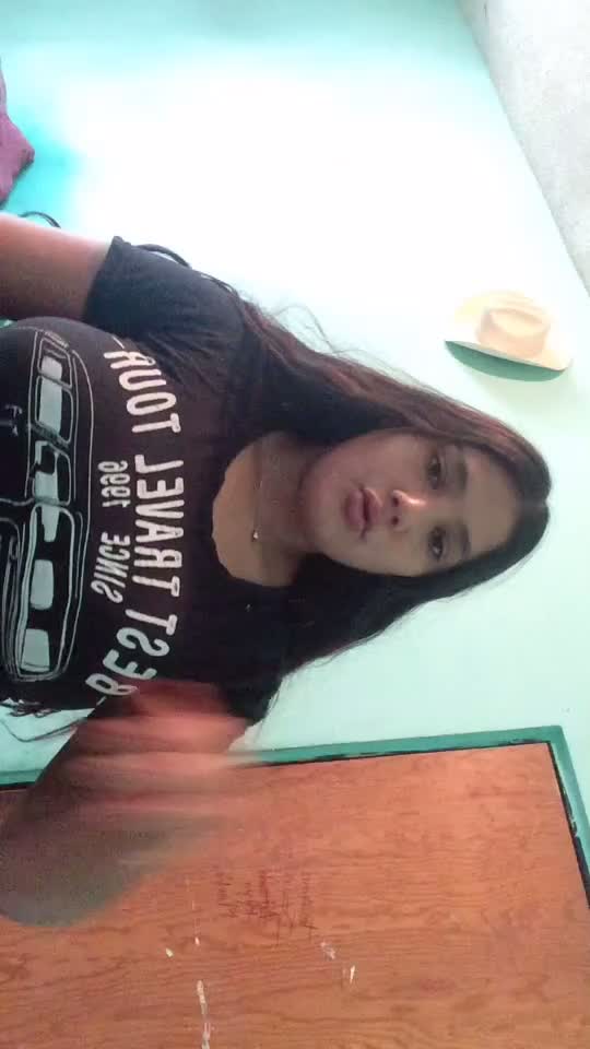 @Alexia Paola parra Arvayo
