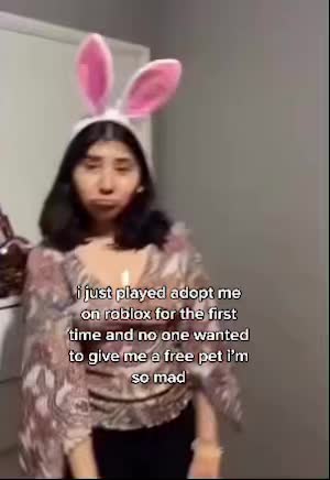 @<3