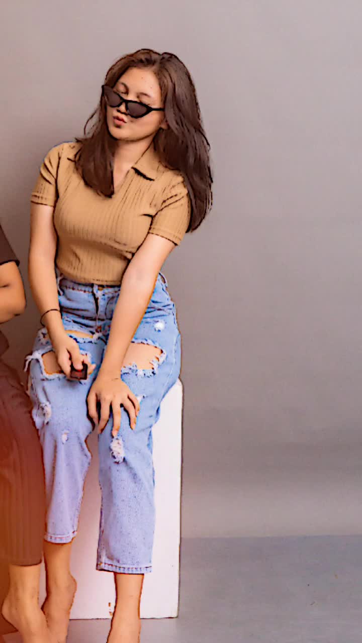@vaaaa.