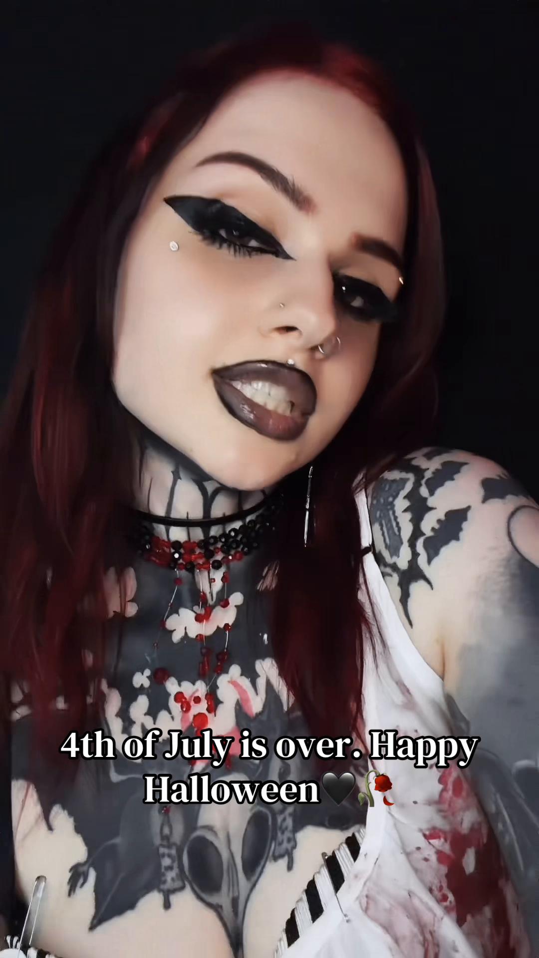 @˚ ♱ 𝔰𝔢𝔯𝔞𝔰 ♱˚